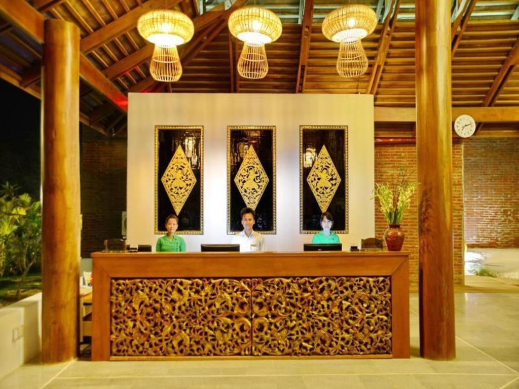 Zfreeti Hotel Nyaung-U Bagian luar foto