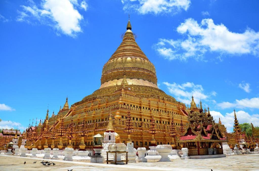 Zfreeti Hotel Nyaung-U Bagian luar foto